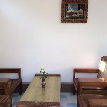Joy Hotel Nyaung Shwe Ngoại thất bức ảnh